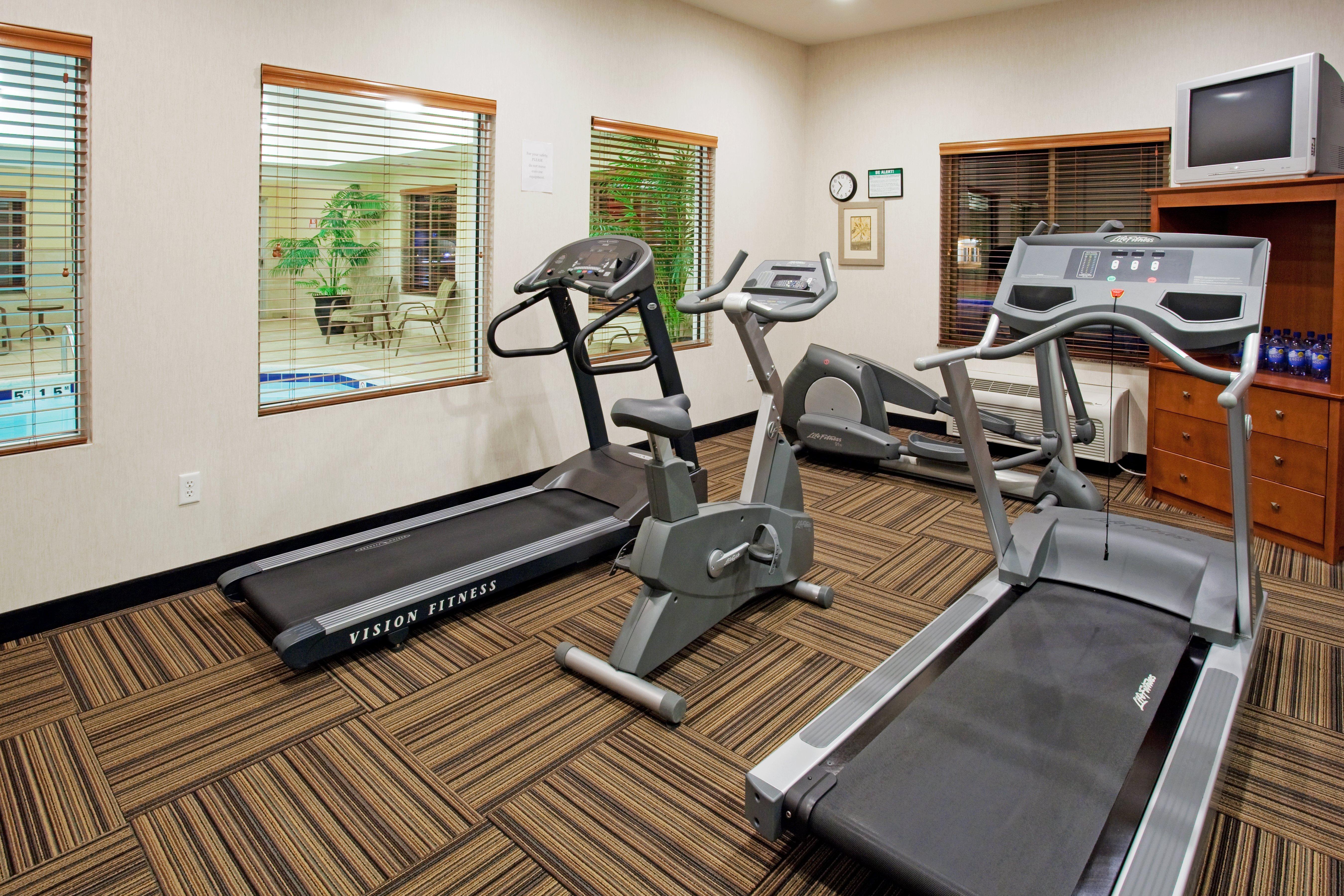Holiday Inn Express Hotel Vernal By Ihg Bagian luar foto
