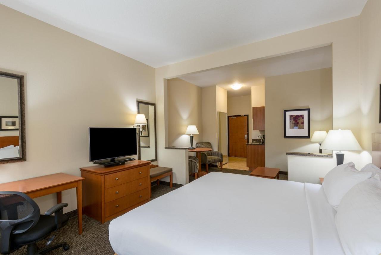 Holiday Inn Express Hotel Vernal By Ihg Bagian luar foto