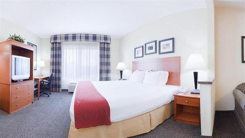 Holiday Inn Express Hotel Vernal By Ihg Bagian luar foto